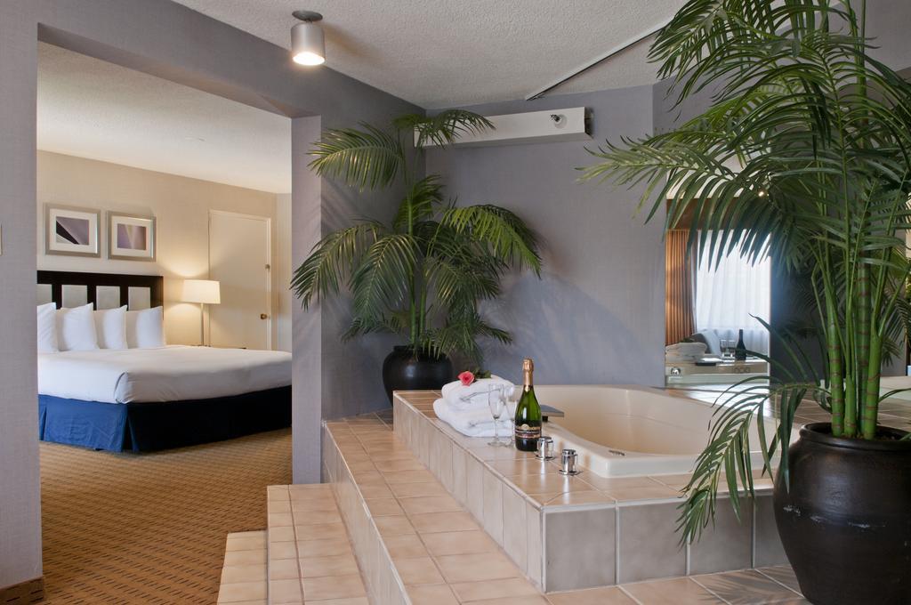 Wyndham Albuquerque Hotel & Conference Center Екстериор снимка