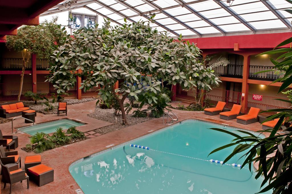 Wyndham Albuquerque Hotel & Conference Center Екстериор снимка